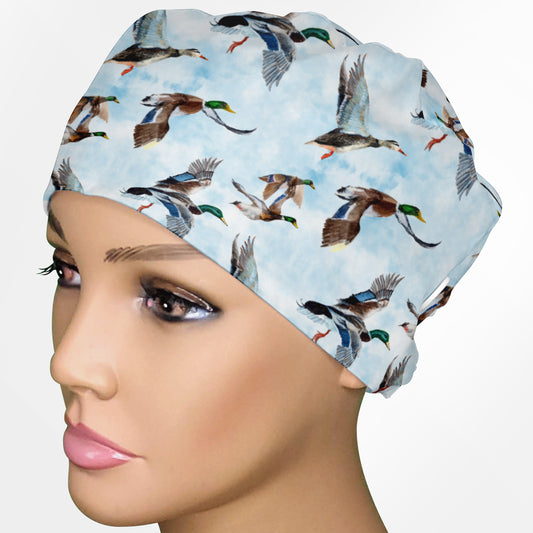 Flying Ducks Low-Tie Surgeon Scrub Cap